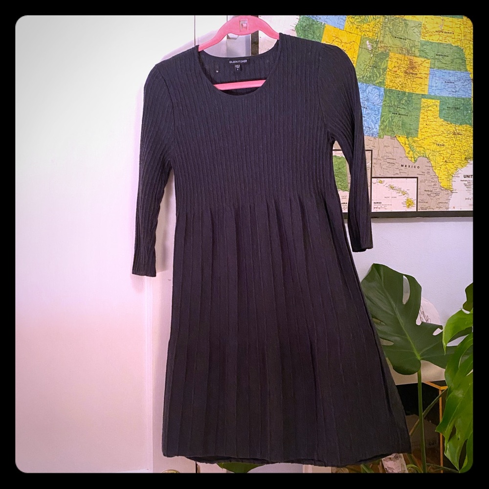 Eileen Fischer S gray wool dress